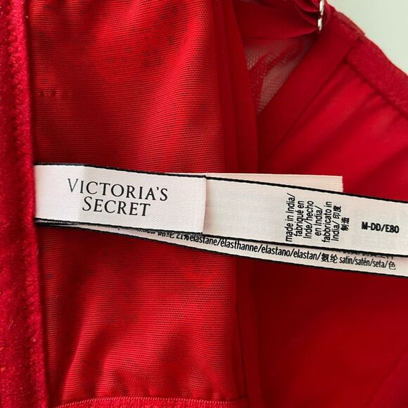 VS Dream Angels Valentine’s Lace up Corset Bra Size Medium - Picture 11 of 12